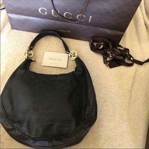 Gucci leather purse